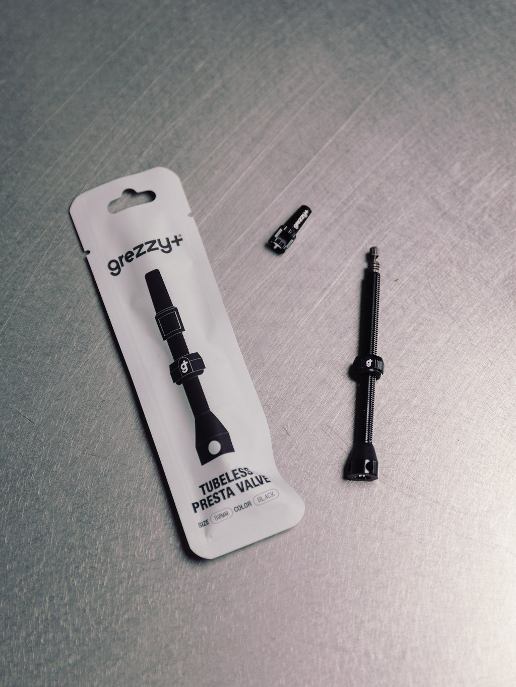 Mousse Black Presta Valve